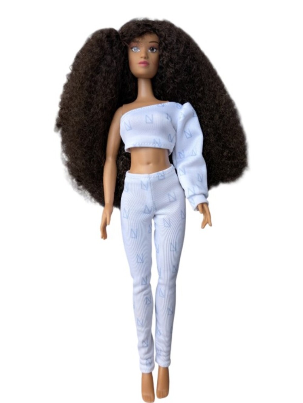 Naturalistas Fashion Doll Kelsey, 4B Textured Hair, Light Brown Skin Tone